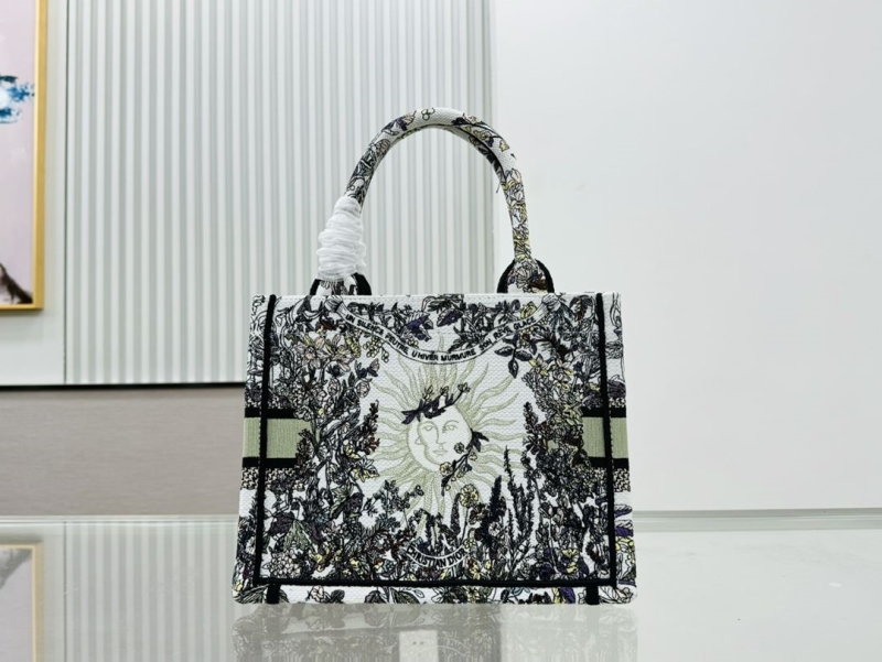 Dior Shopping Bags